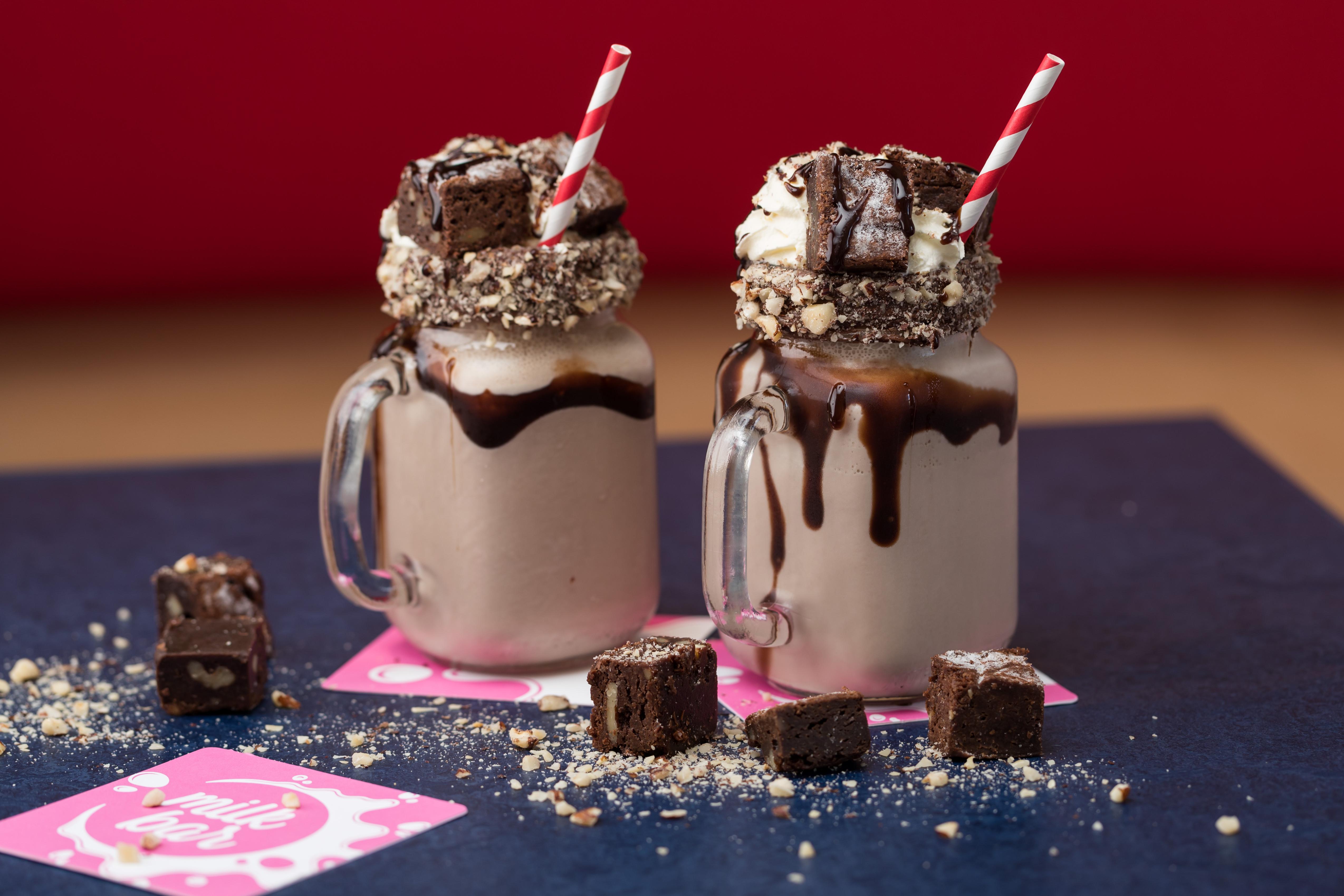 คริสตัลบรูค ไบลีย์ Hotel แคนส์ ภายนอก รูปภาพ A chocolate milkshake
