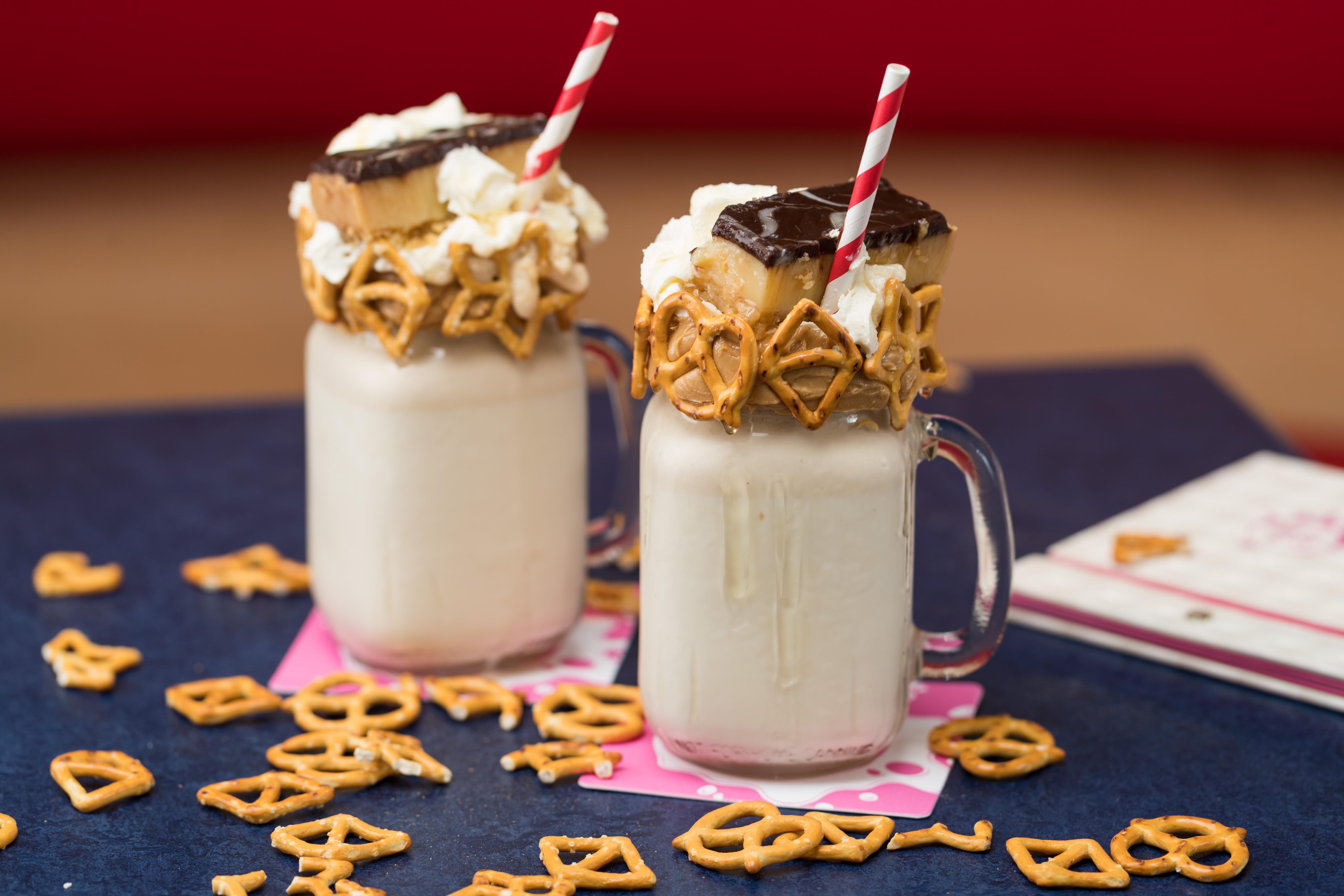 คริสตัลบรูค ไบลีย์ Hotel แคนส์ ภายนอก รูปภาพ Peanut butter milkshake
